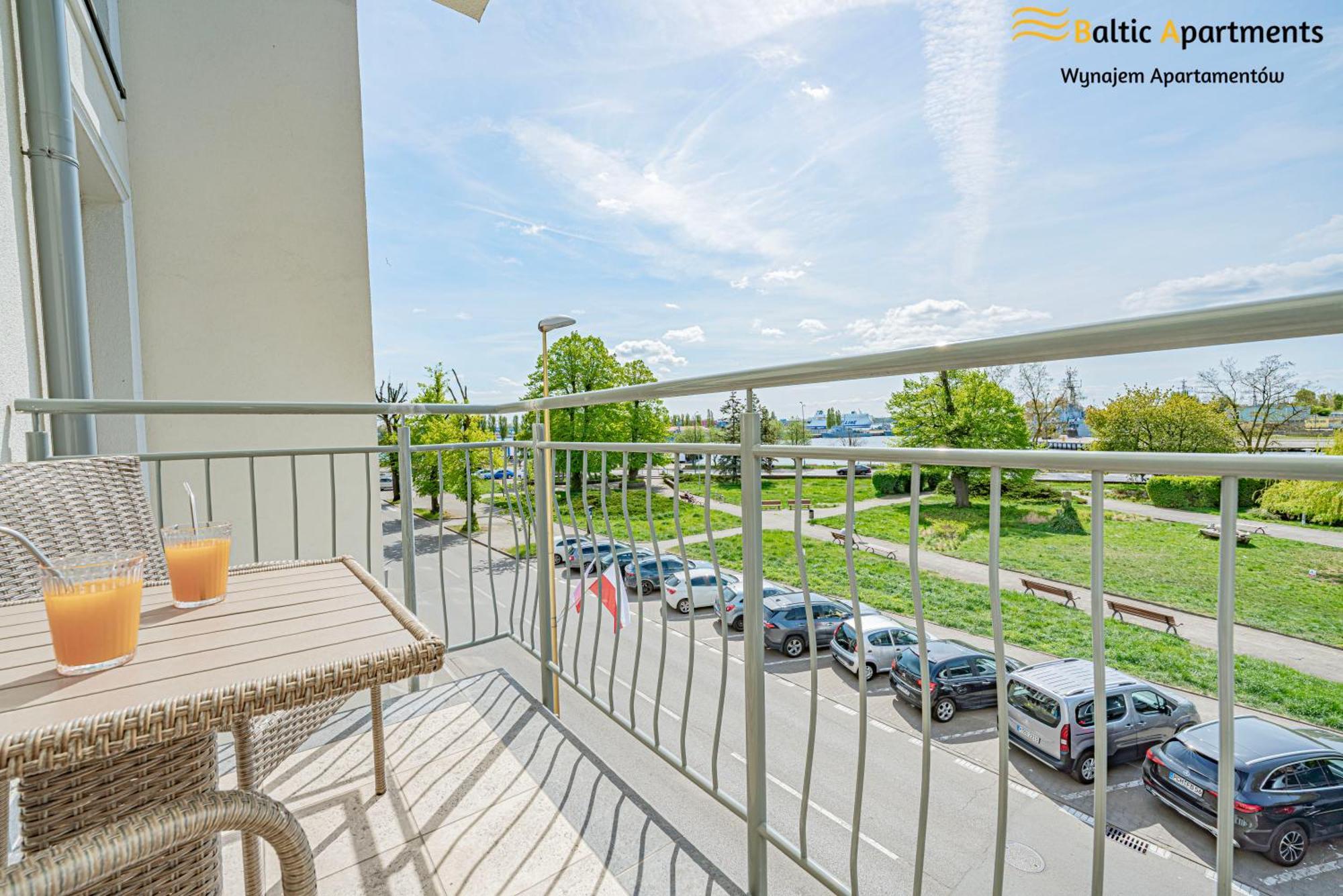 Baltic Apartments - Apartamenty Baltyk Bay View Swinoujscie Bagian luar foto