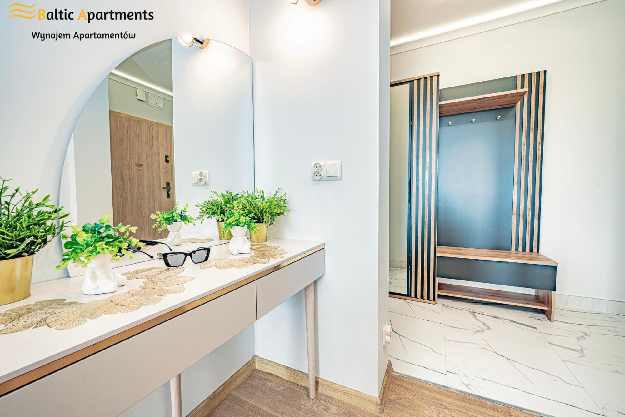 Baltic Apartments - Apartamenty Baltyk Bay View Swinoujscie Bagian luar foto